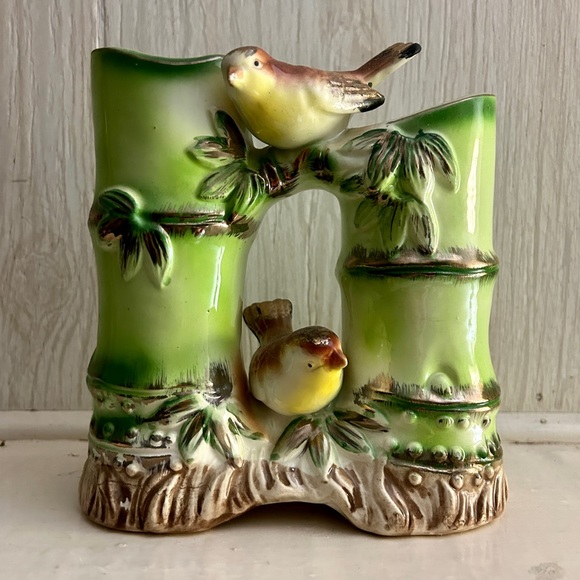 Vintage Oriental Vase - Picture 1 of 4